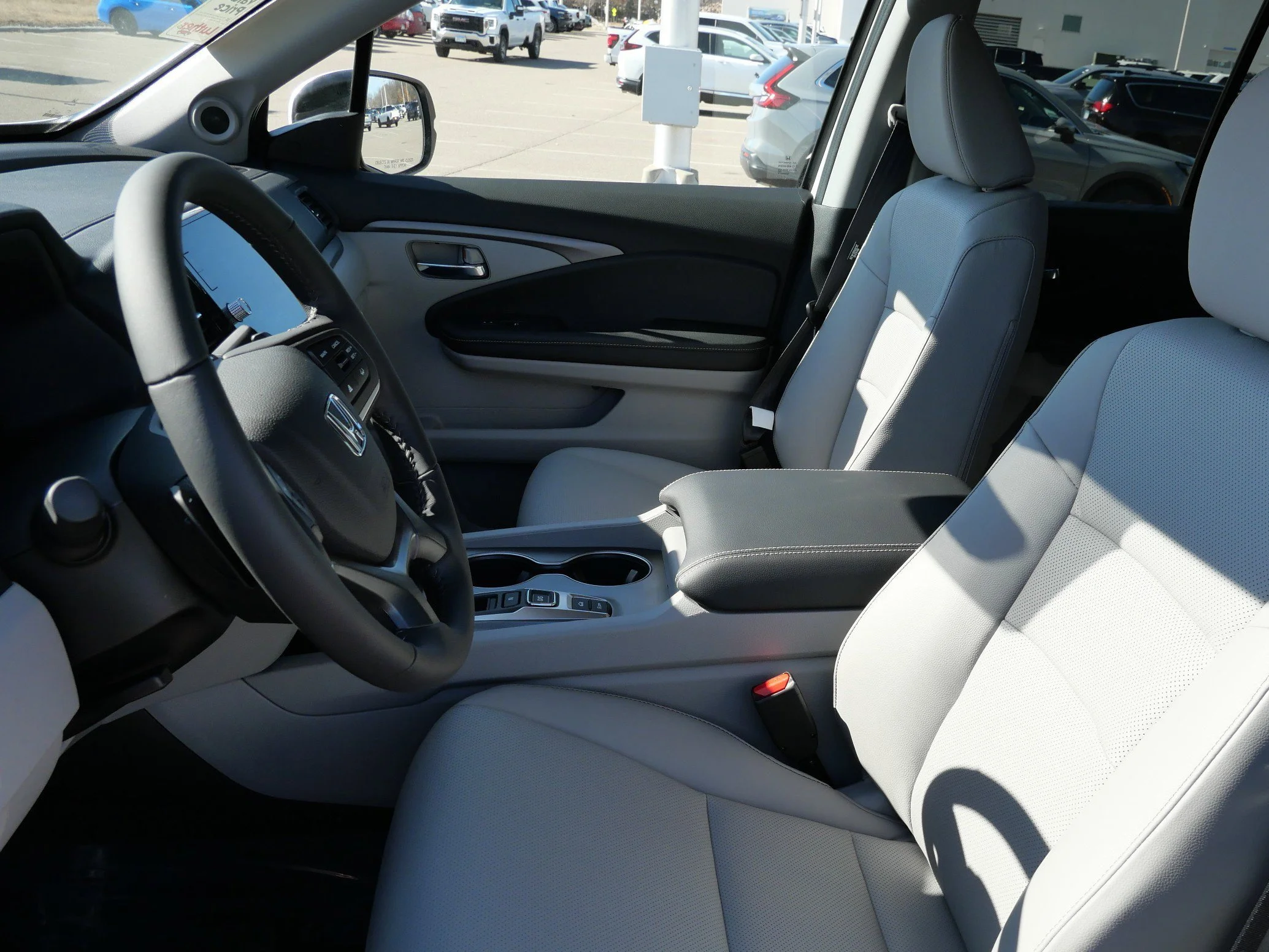 New 2026 Platinum White Pearl Honda RTL image 5