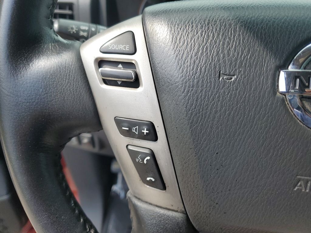 Used 2013 Cayenne Red Metallic Nissan SV image 11