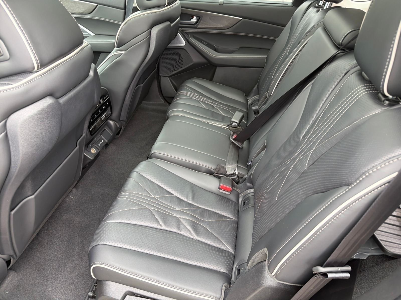New 2026 Majestic Black Pearl Acura Advance Package image 24