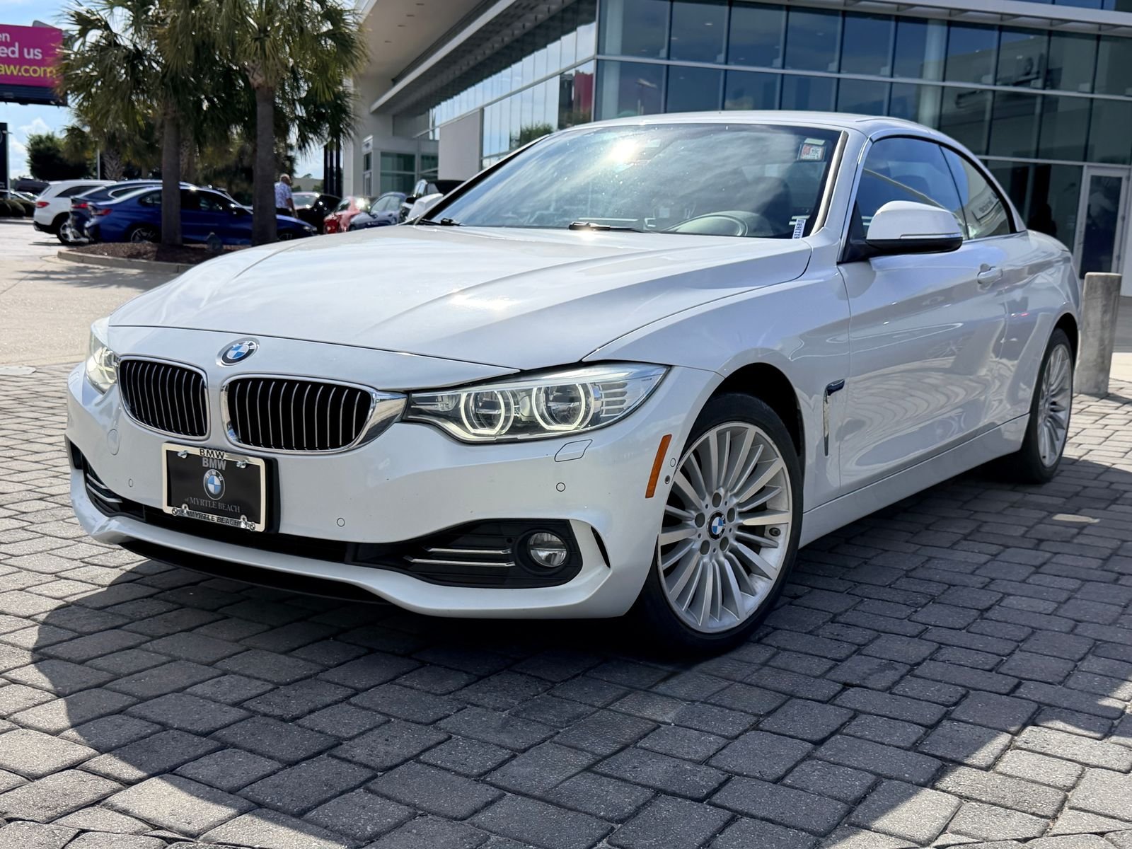 Used 2014 White Metallic BMW 428i xDrive image 1
