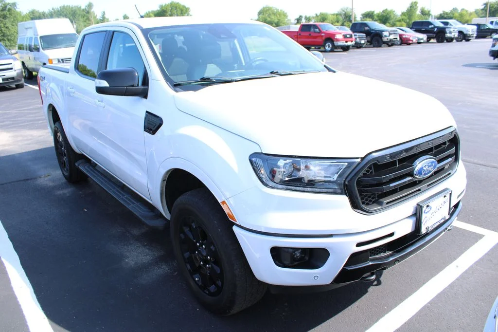 Used 2019 Oxford White Ford Lariat image 2