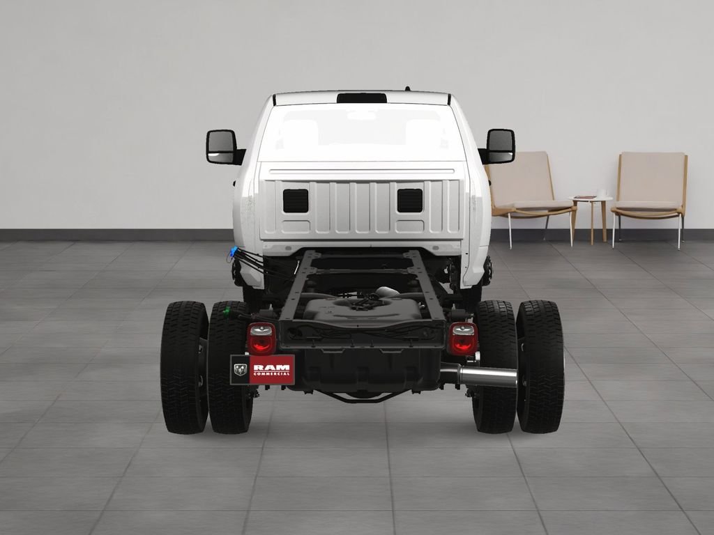 New 2025 Bright White Clearcoat RAM Tradesman image 10