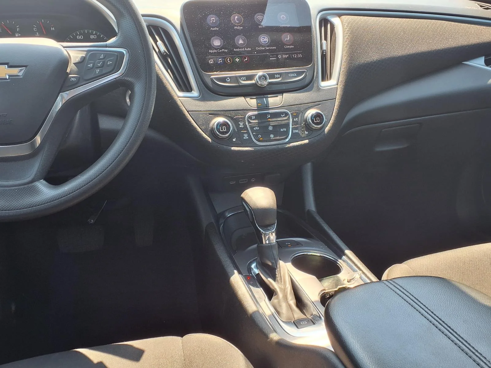 Used 2024 Summit White Chevrolet LT image 5