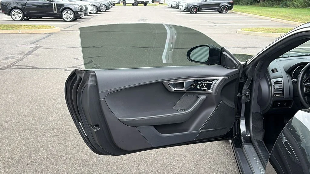 Used 2015 Gray Jaguar S image 8
