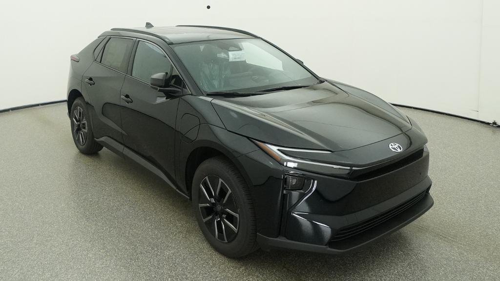 New 2026 Midnight Black Metallic Toyota XLE image 10