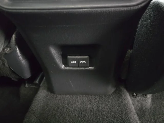Used 2022 Gray Toyota XLE image 7