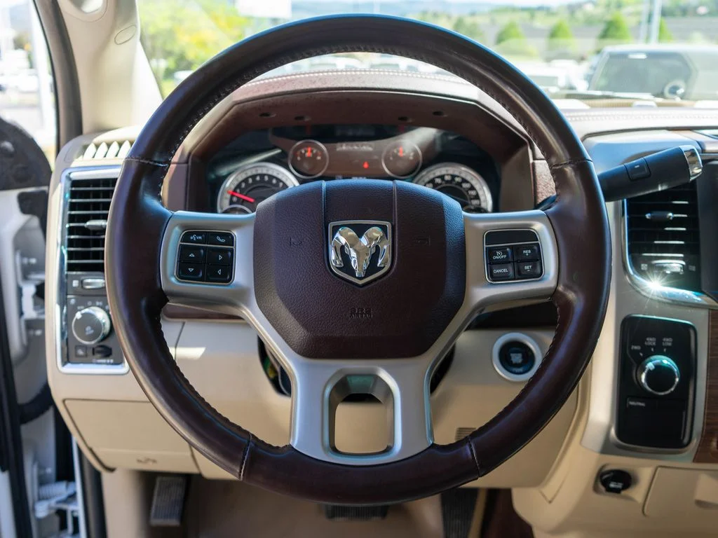 Used 2017 White Ram Laramie image 14