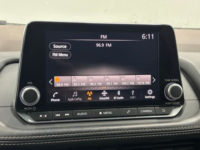Used 2022 Red Nissan SV image 29