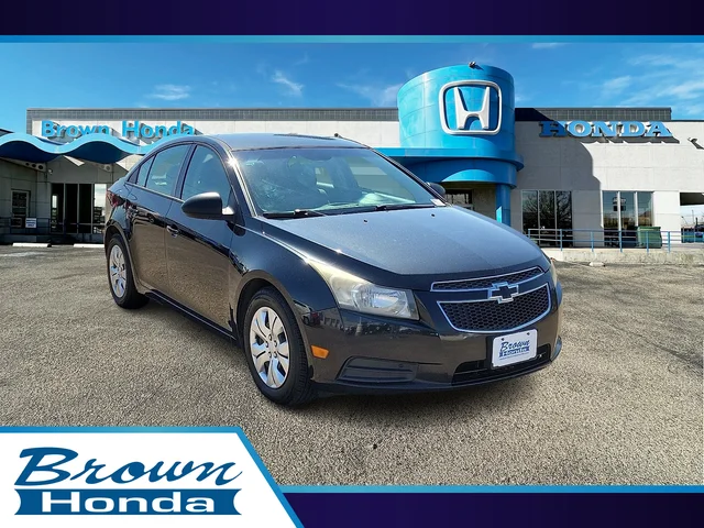 2013 Chevrolet Cruze LS Manual
