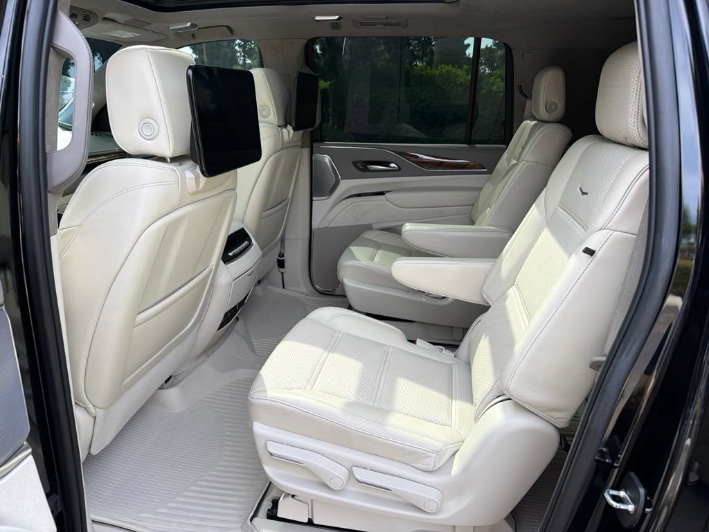 Used 2024 Black Raven Cadillac Sport Platinum image 8