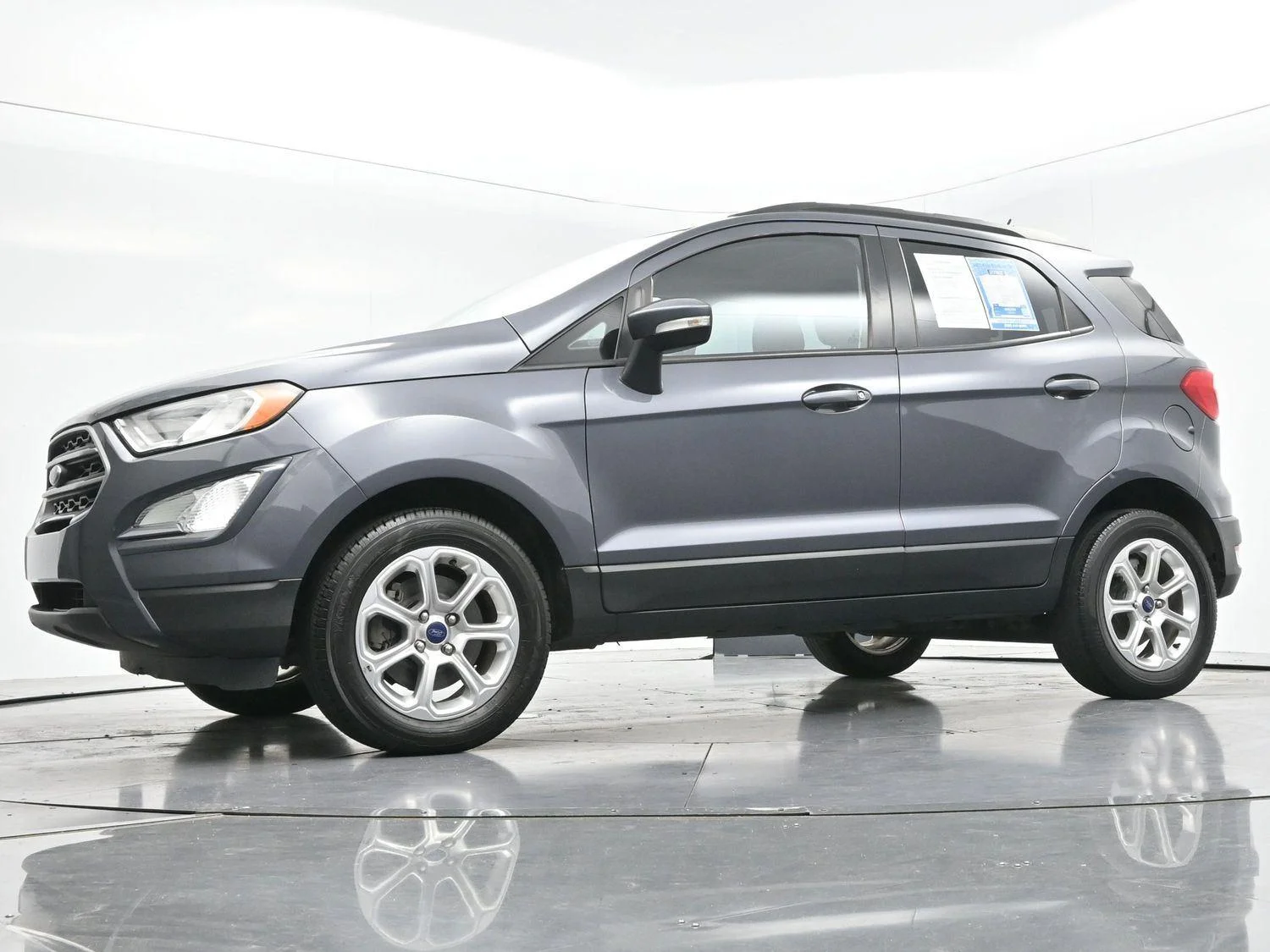 Used 2021 Smoke Ford SE image 47