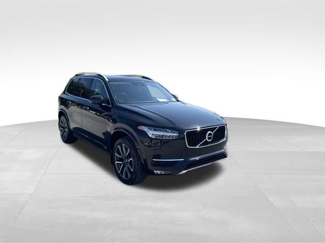 Used 2019 Black Volvo T5 Momentum image 4