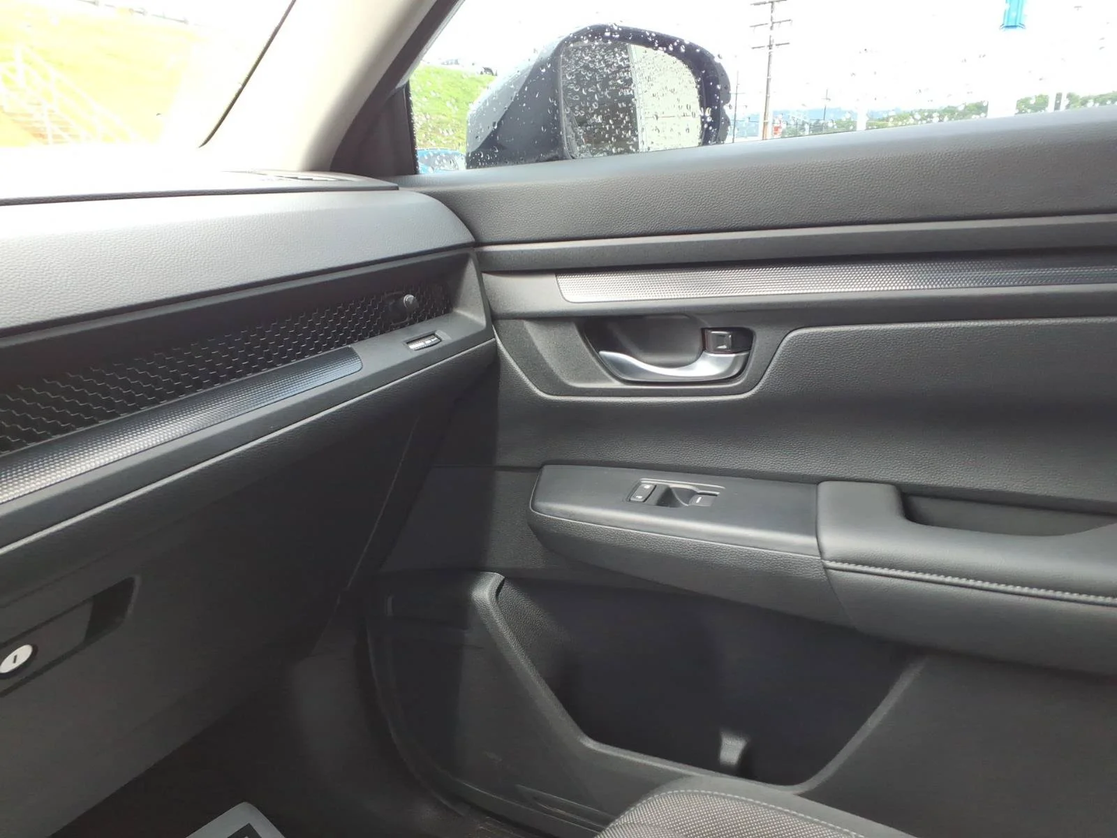 2024 Honda CR-V LX - Photo 62