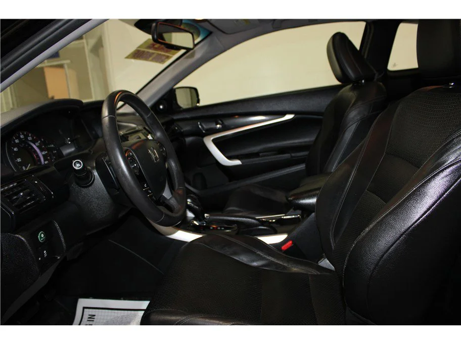 Used 2015 Black Honda EX-L image 10