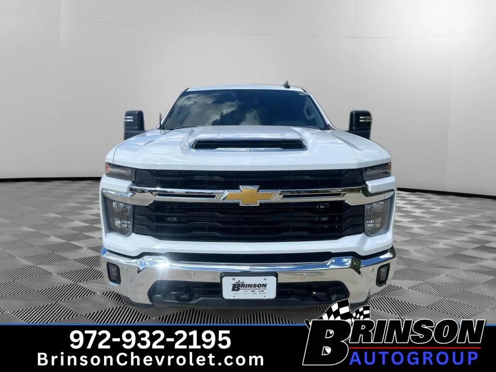 New 2026 Summit White Chevrolet LT image 2