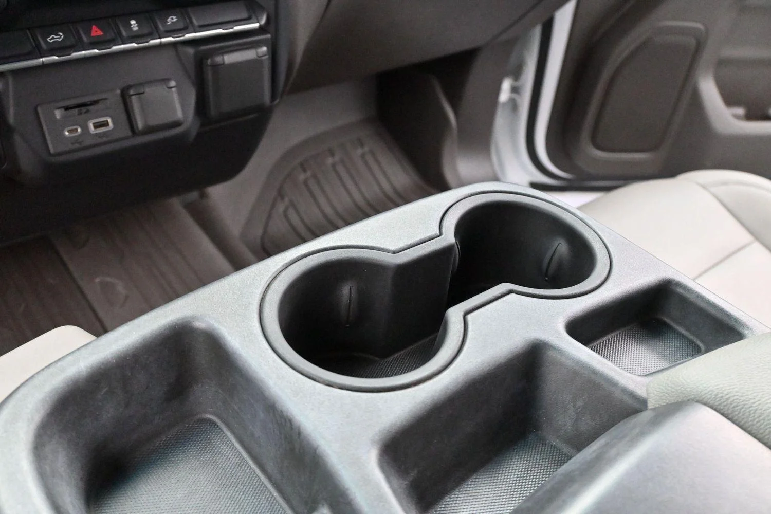 Used 2022 Summit White GMC SLT image 19