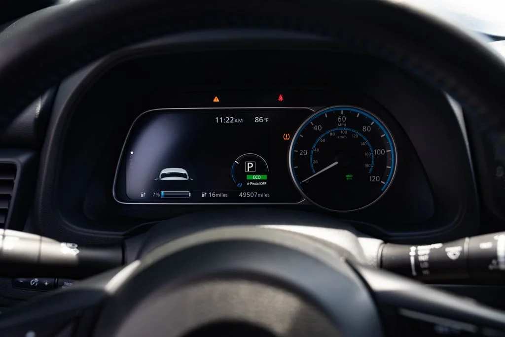 Used 2025 Black Nissan SV Plus image 13