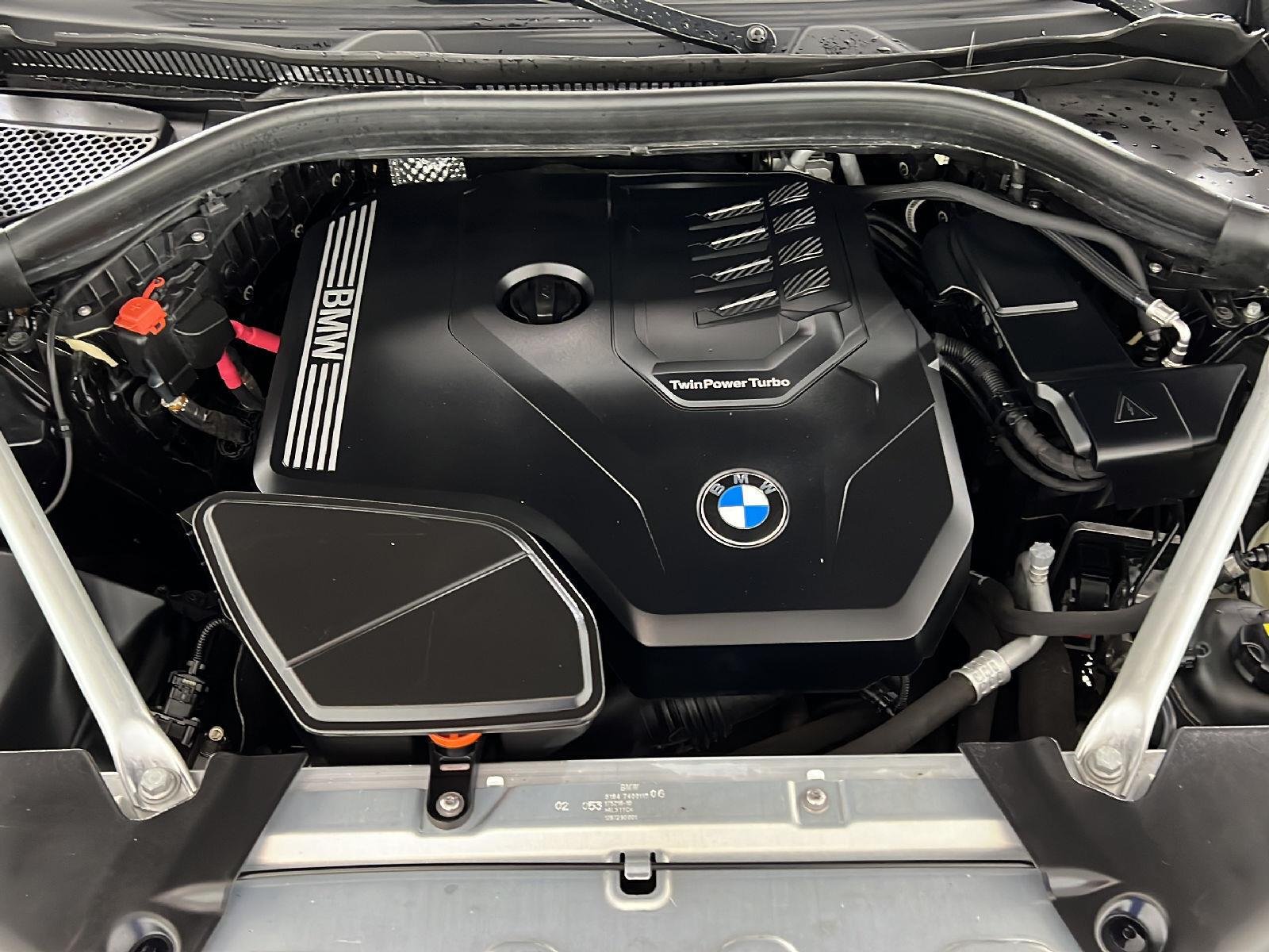 Used 2022 Black Sapphire Metallic BMW xDrive30i image 25