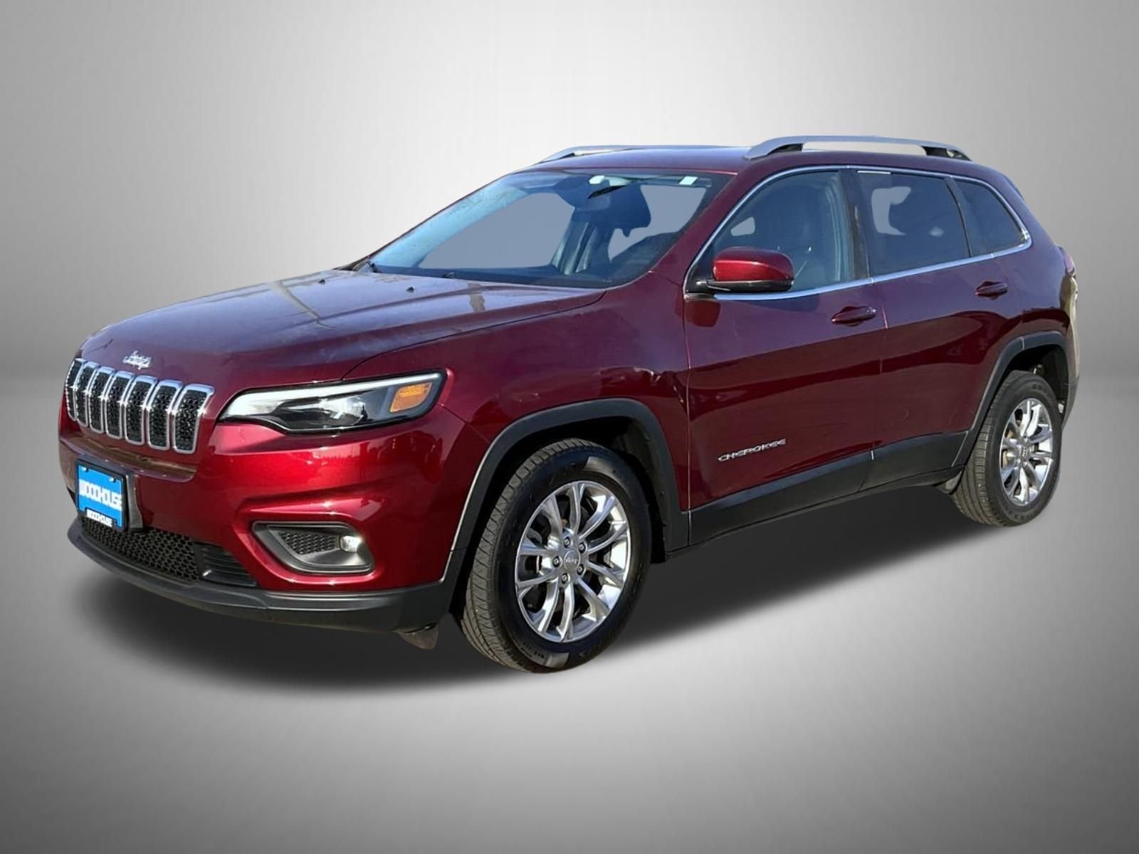 Used 2019 Red Jeep Latitude Plus image 1