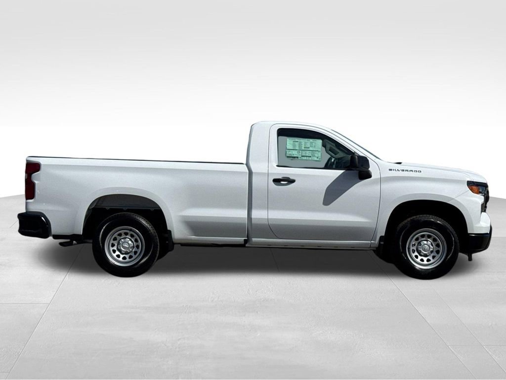 New 2026 Summit White Chevrolet WT image 6