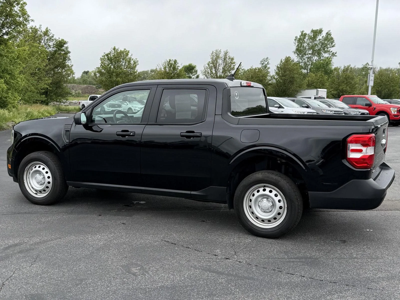Used 2024 Shadow Black Ford XL image 6