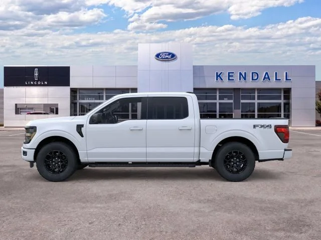 New 2026 Oxford White Ford XLT image 3