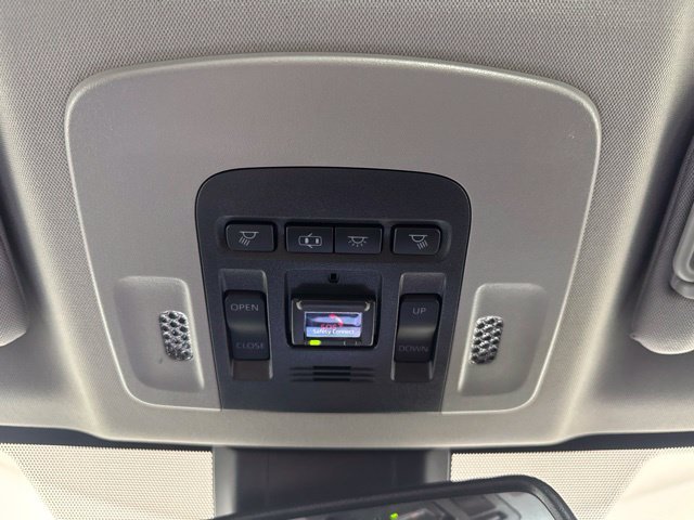 Used 2020 Gray Toyota LE image 13
