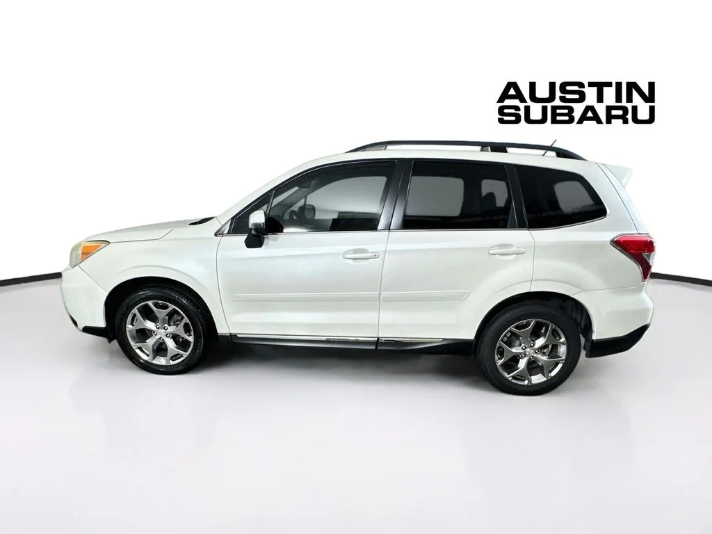 Used 2015 White Subaru 2.5i Touring image 4