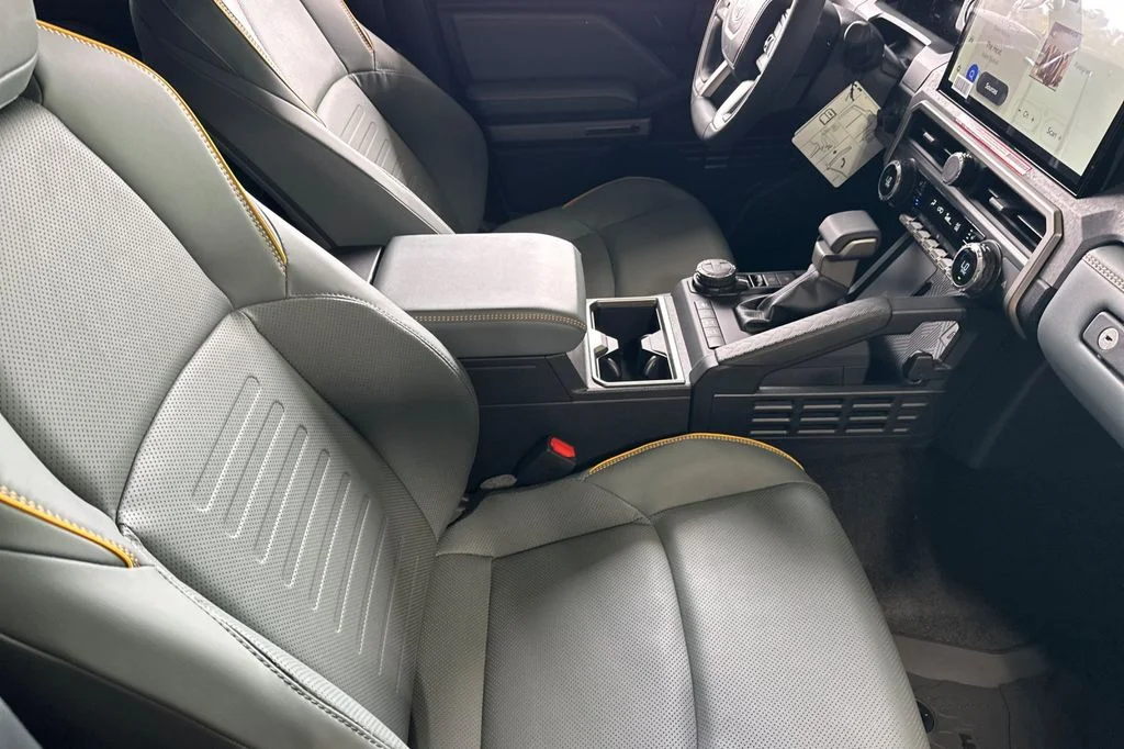 New 2026 Everest Toyota 4Runner Trailhunter image 16