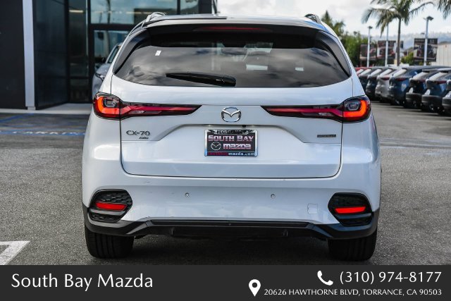 Certified Used 2025 White Mazda 3.3 Turbo Preferred image 7