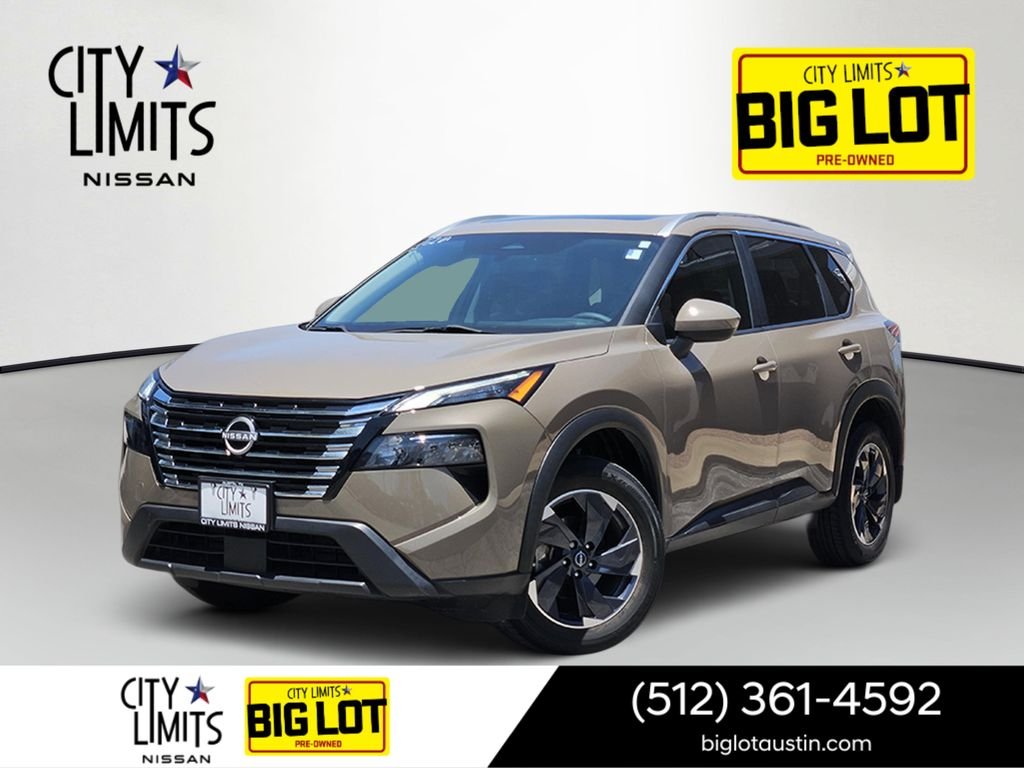 Certified Used 2024  Nissan SV image 1