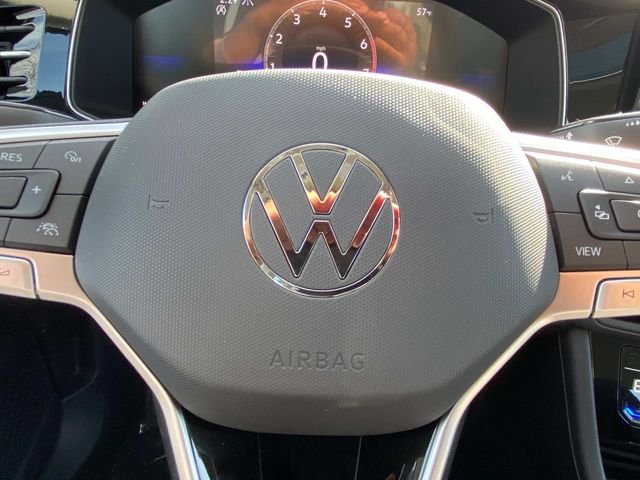 New 2026 Silver Volkswagen 1.5T SE image 21