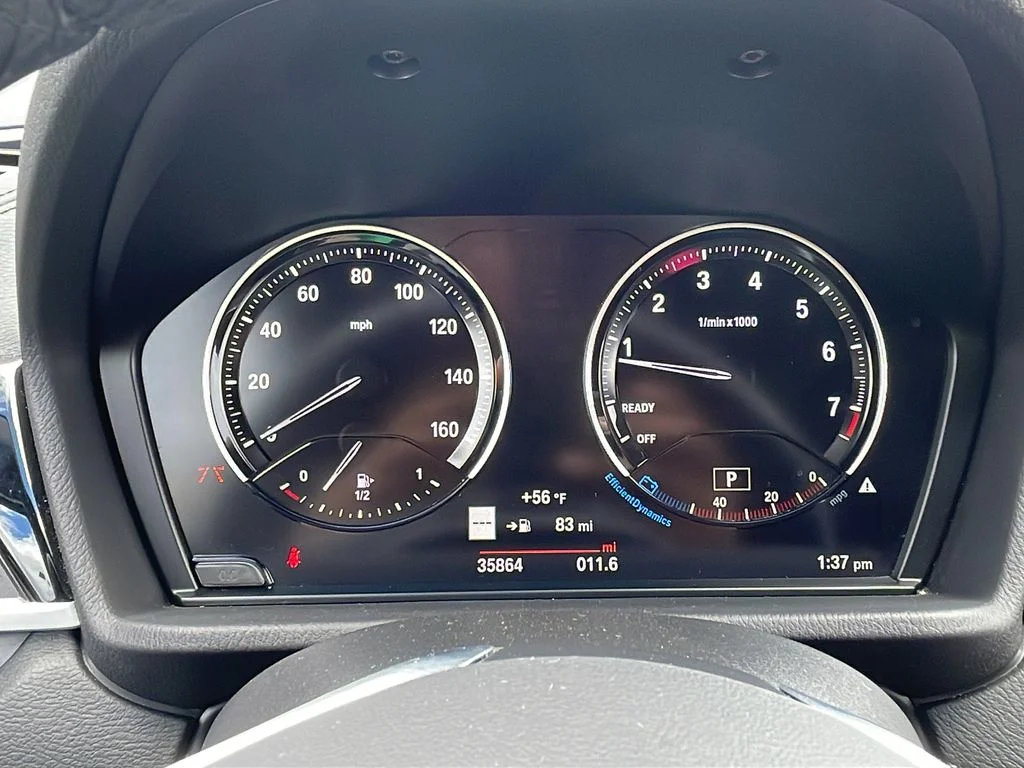 Used 2022 Black BMW xDrive28i image 14