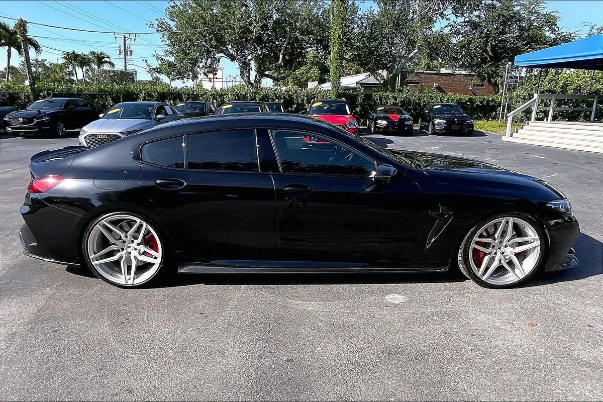 Used 2022  BMW Competition image 31