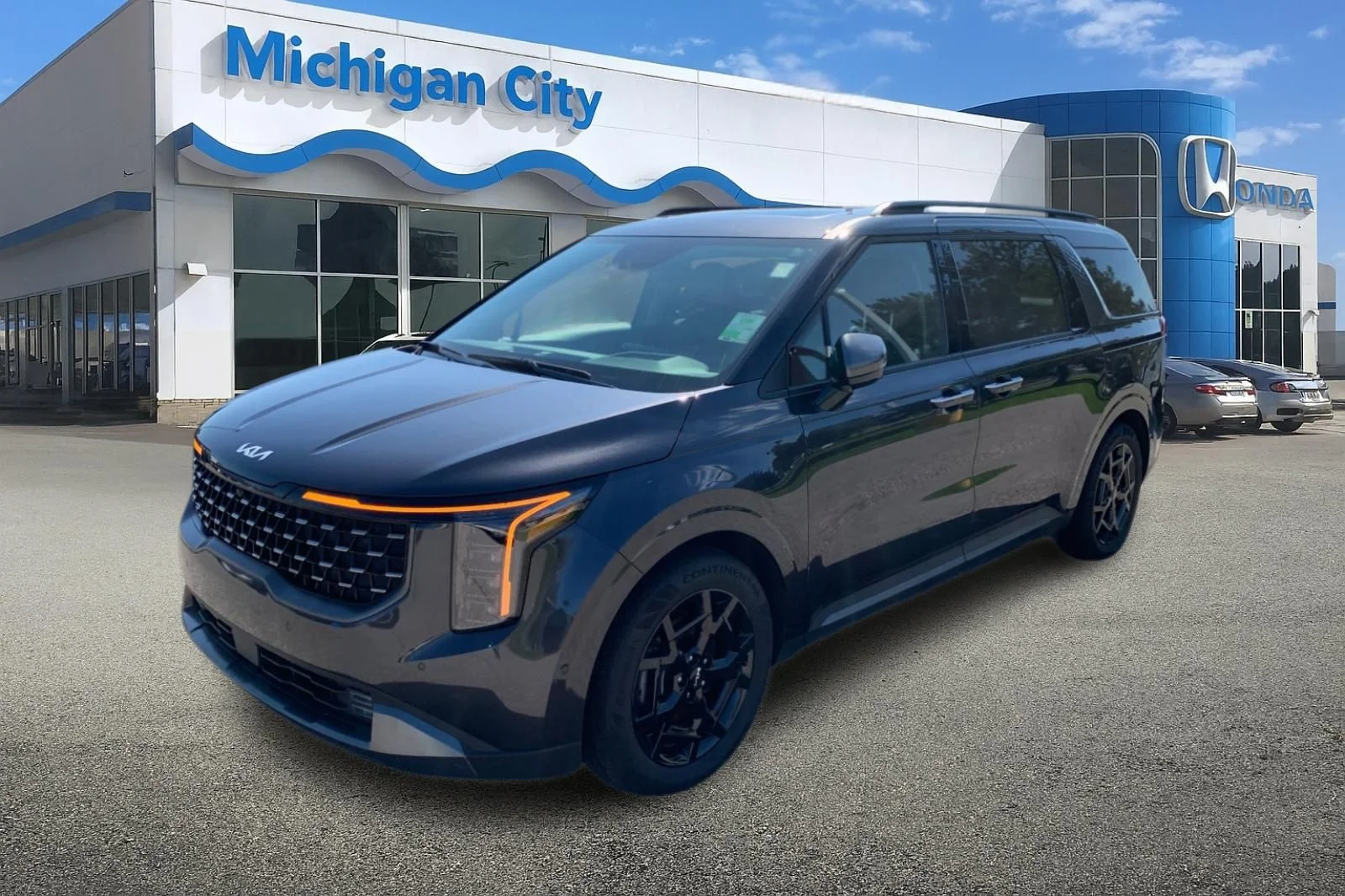 Used 2025  Kia SX Prestige image 1