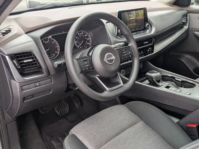 Used 2023 Gray Nissan SV image 26