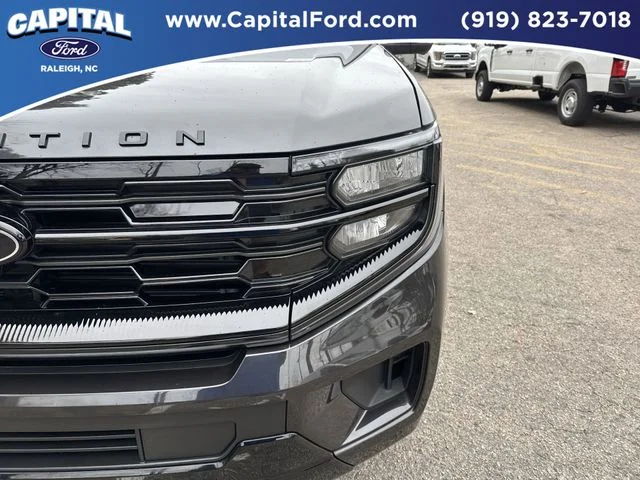 Used 2025 Gray Ford Platinum image 11