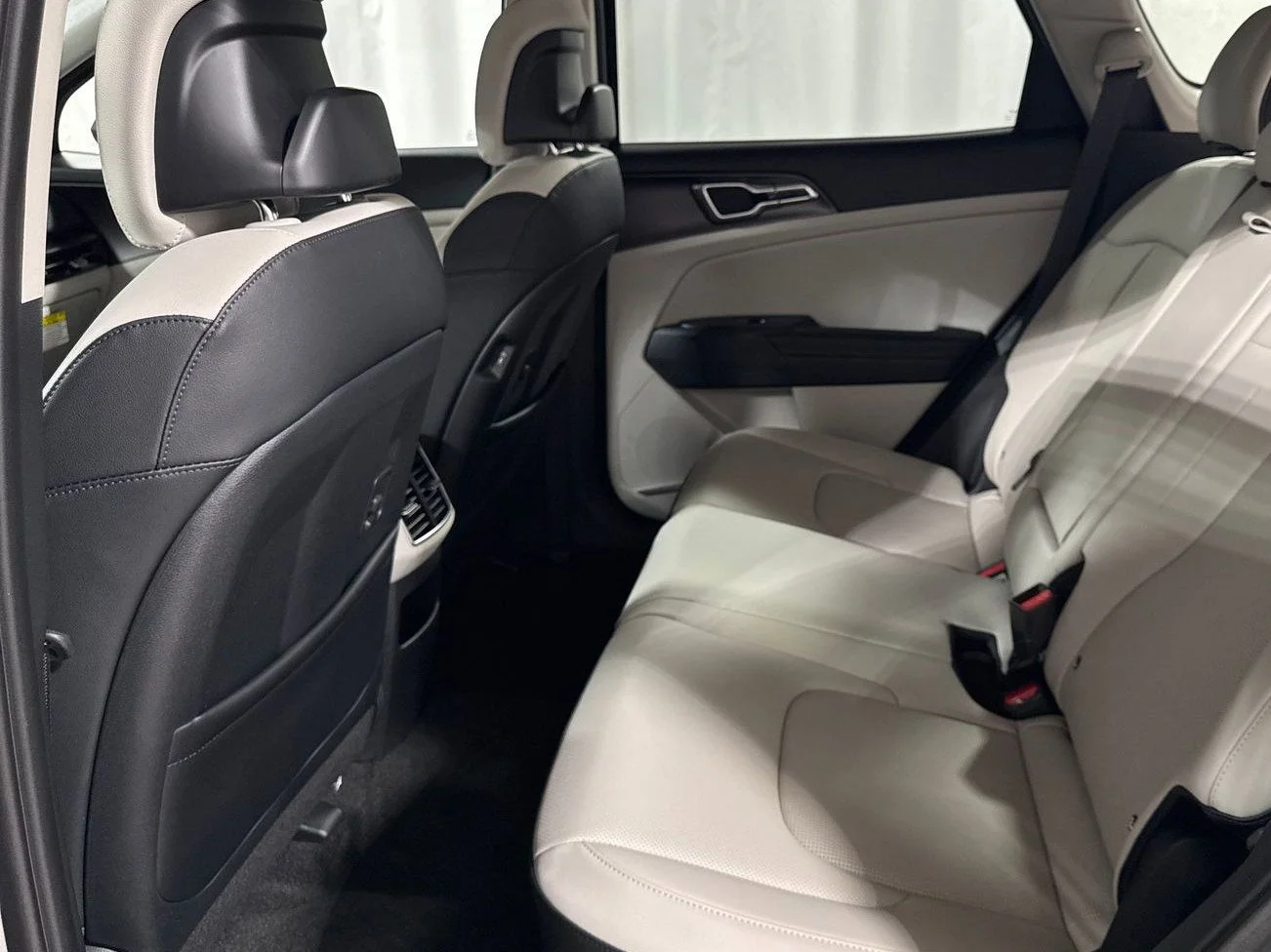 New 2026 Gravity Gray Kia EX image 27