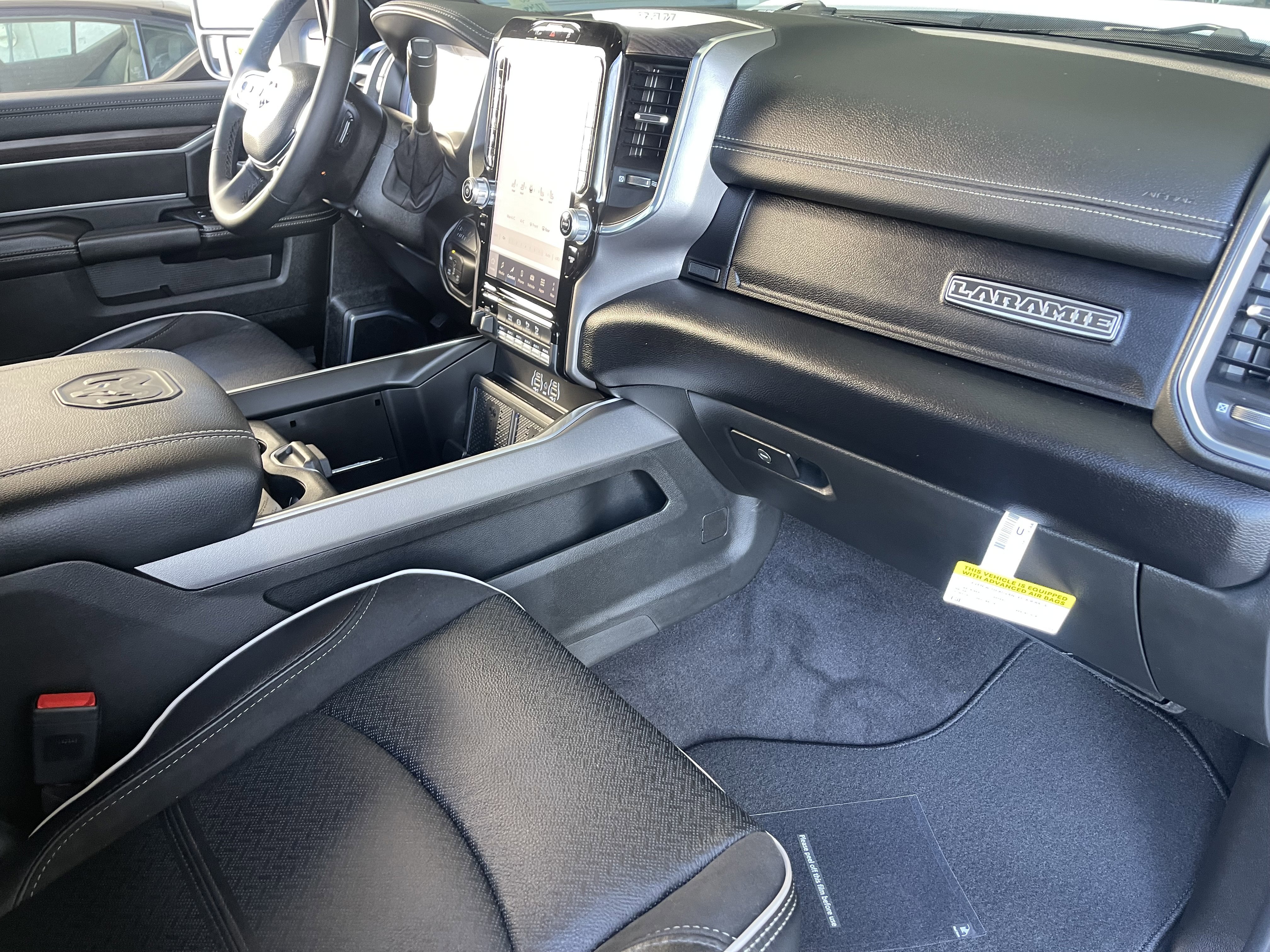 New 2026 Bright White Clear-Coat Exterior Paint RAM Laramie image 26