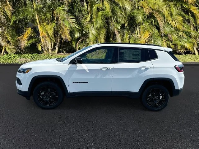 New 2026 Bright White Clear-Coat Exterior Paint Jeep Latitude image 8