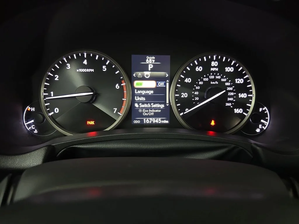 Used 2017  Lexus 200t F Sport image 22