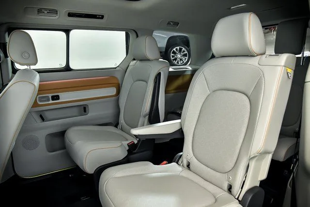 2025 Volkswagen ID. Buzz 1st Edition - Photo 9