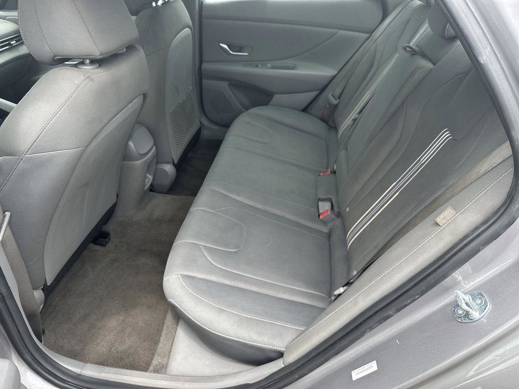 Used 2025 Fluid Metal Hyundai SEL Convenience image 22