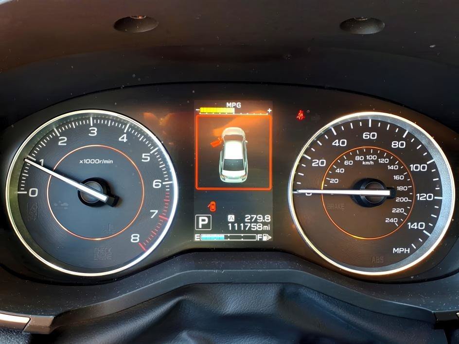 Used 2019 Cool Gray Khaki Subaru Limited image 25