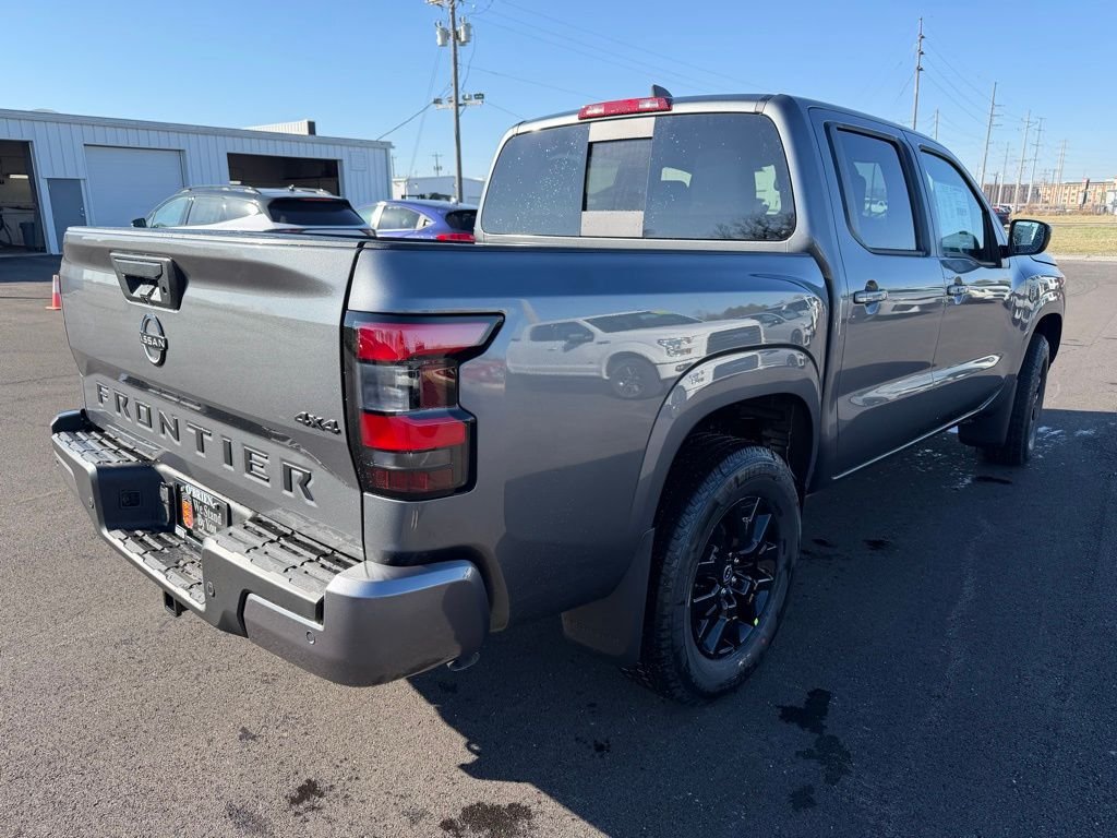 New 2026 Gun Metallic Nissan Crew Cab SV image 5