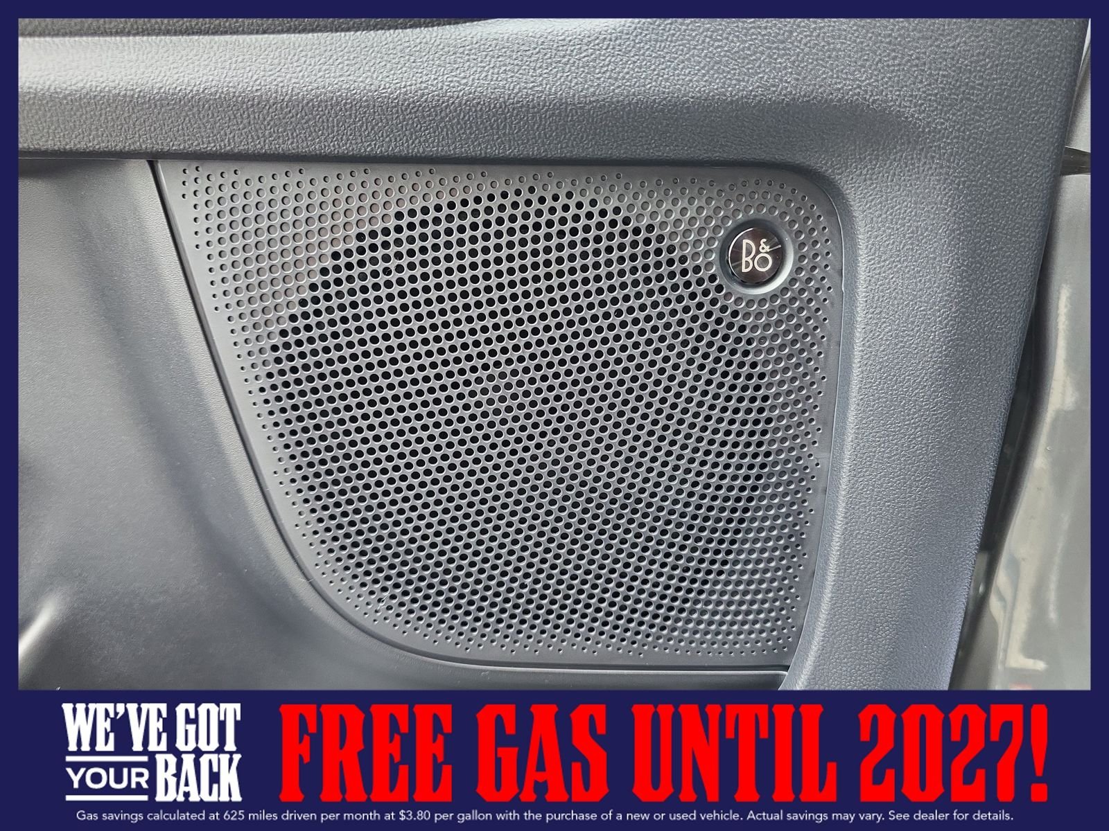 New 2025 Carbonized Gray Metallic Ford Outer Banks image 19