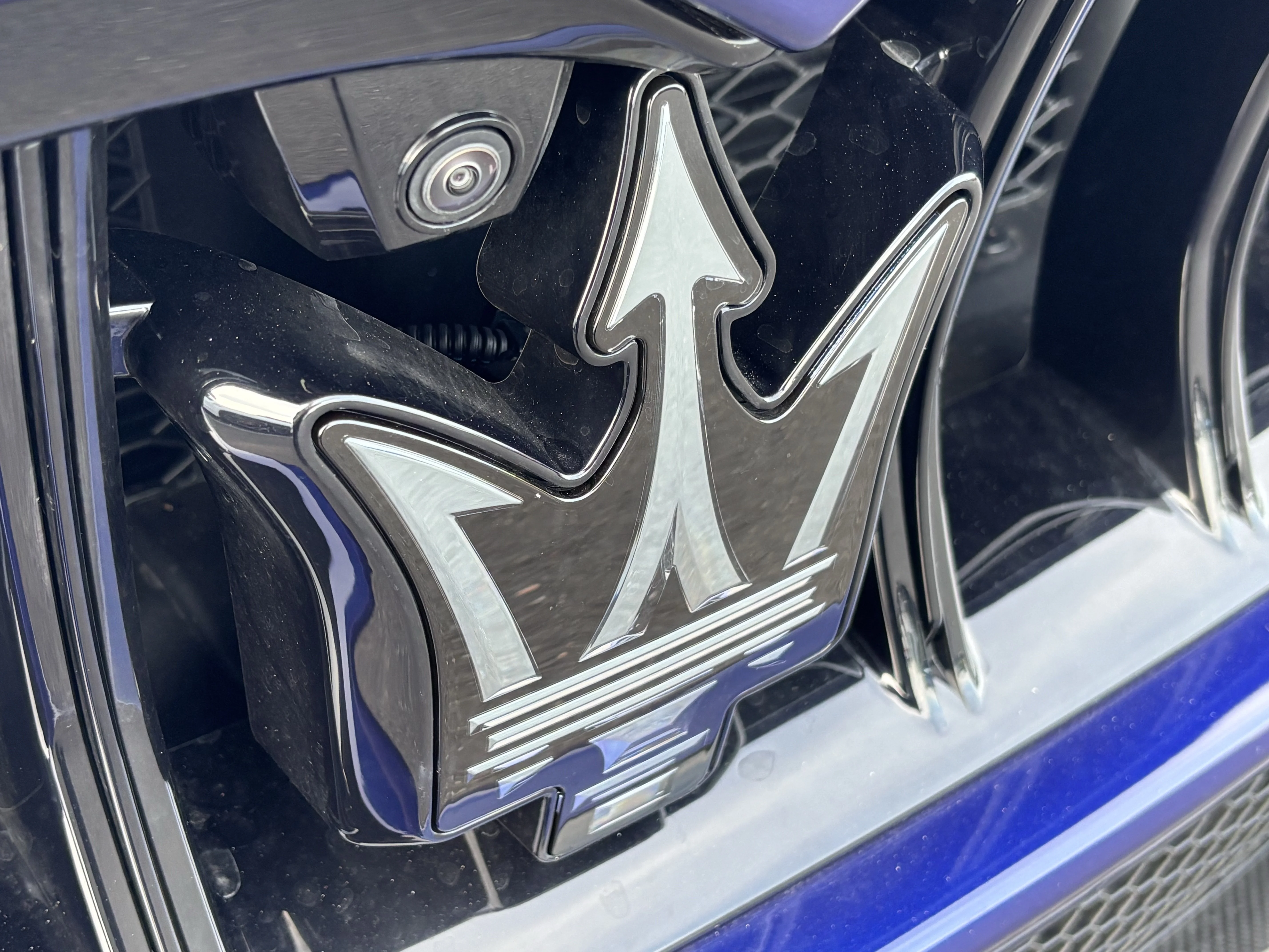 New 2026 BLU INTENSO Maserati Trofeo image 18