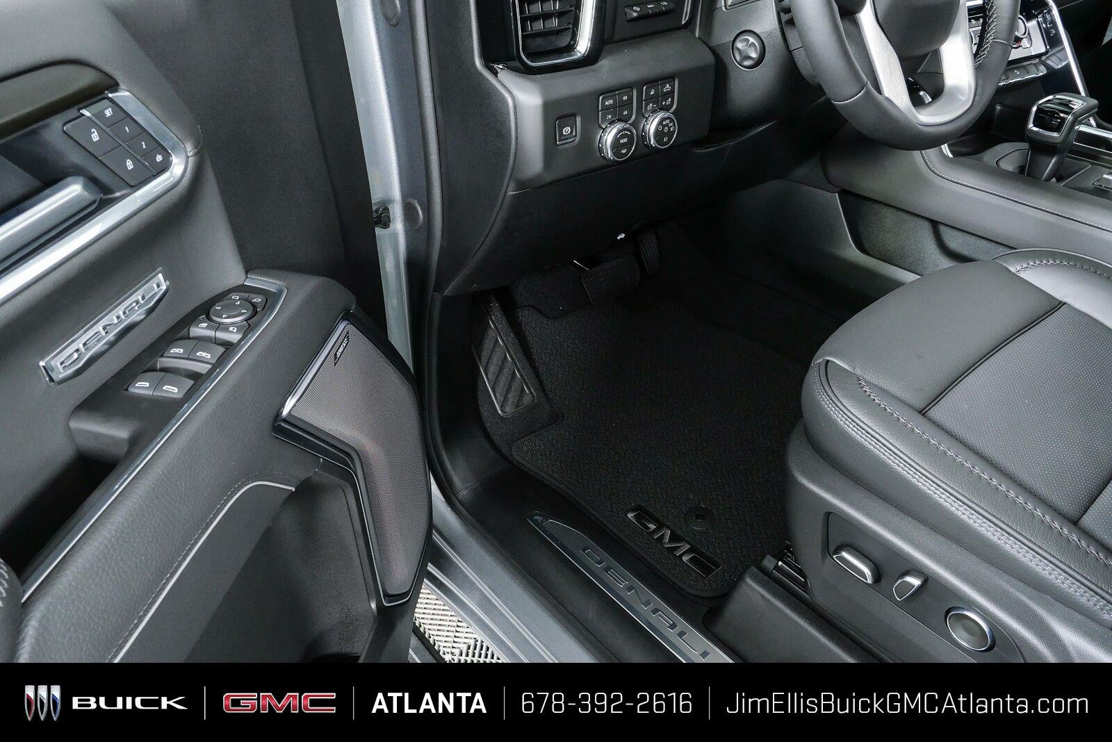 2026 GMC Sierra 1500 Denali - Photo 9
