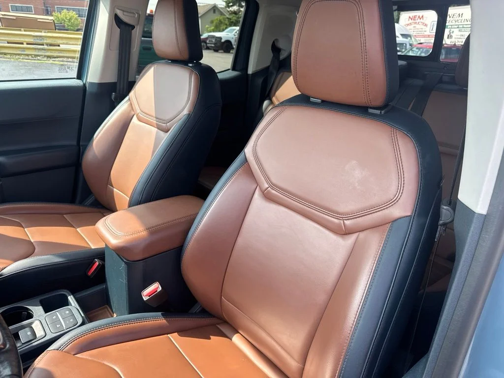 Used 2022 Area 51 Ford Lariat image 12