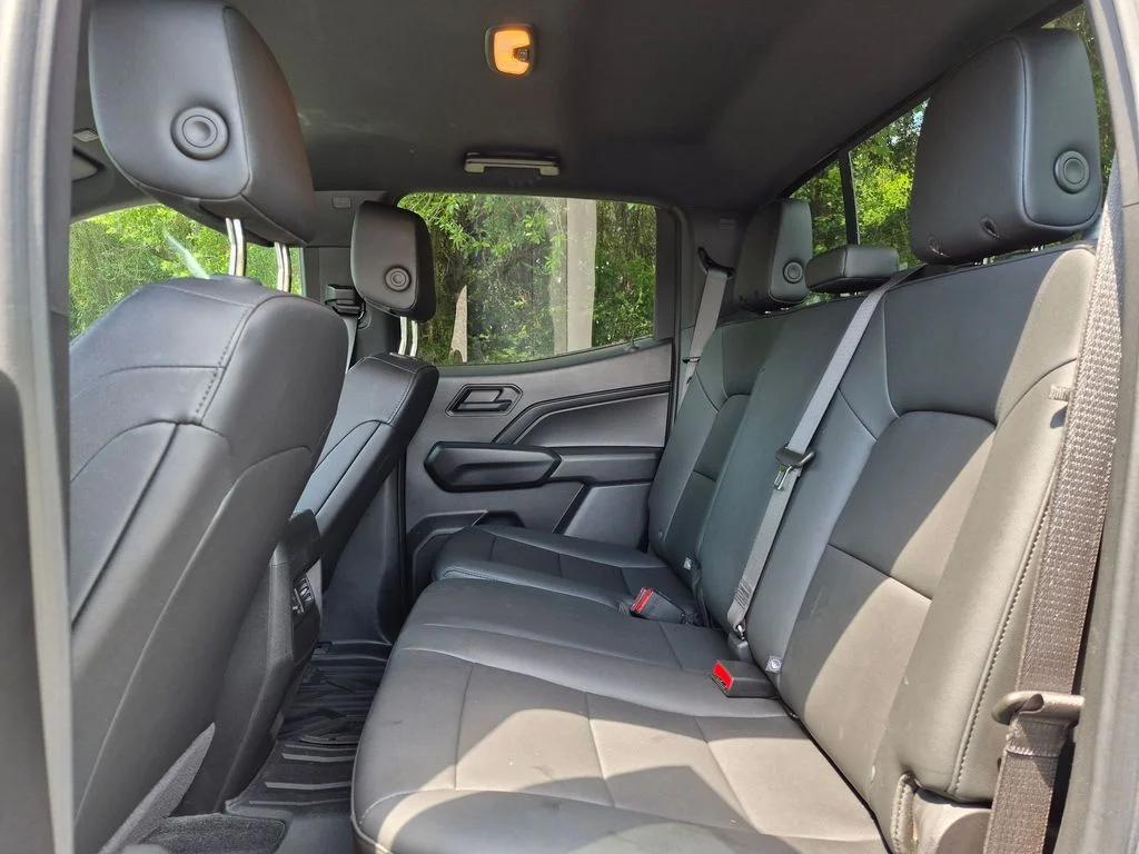 Used 2025 Gray Chevrolet Trail Boss image 19